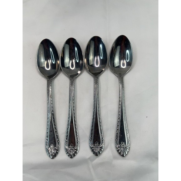 4 Reed & Barton ROYAL‎ BRITANNIA Stainless Glossy Dessert Spoon Vintage Flatware - Picture 1 of 7